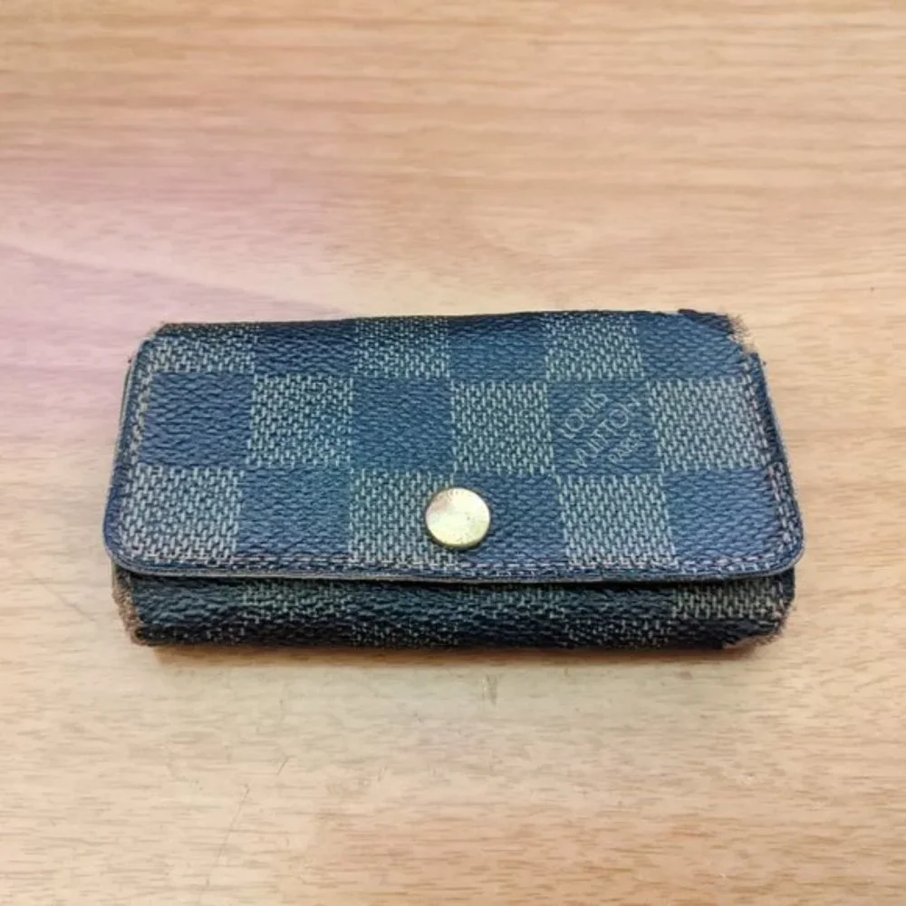 Louis Vuitton Damier Key Holder/Wallet #1527💥PRICE DROP💥